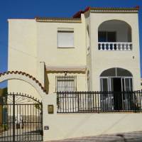 Our specially adapted Alicante villa is close to all amenities  &raquo; Click to zoom ->