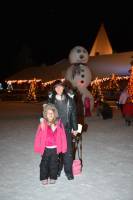   &raquo; Click to zoom ->