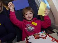   &raquo; Click to zoom ->