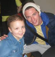   &raquo; Click to zoom ->