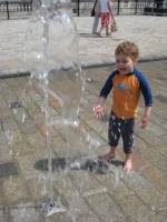   &raquo; Click to zoom ->