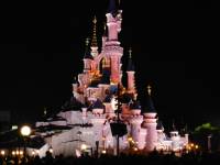   &raquo; Click to zoom ->