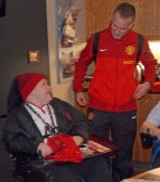   &raquo; Click to zoom ->