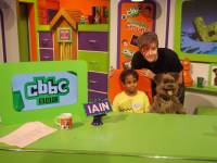   &raquo; Click to zoom ->