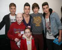   &raquo; Click to zoom ->