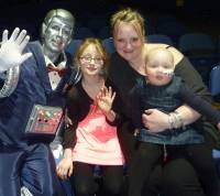 Abbey and Taya meeting Robot  &raquo; Click to zoom ->