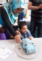   &raquo; Click to zoom ->