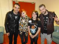   &raquo; Click to zoom ->