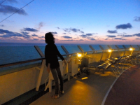   &raquo; Click to zoom ->